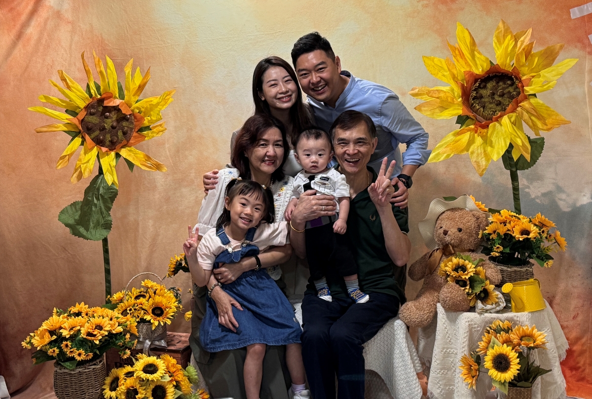 <p>“Family Blessings • Family Love” Project Fostering Intergenerational Family Wellbeing Through Cultural Legacy</p>

